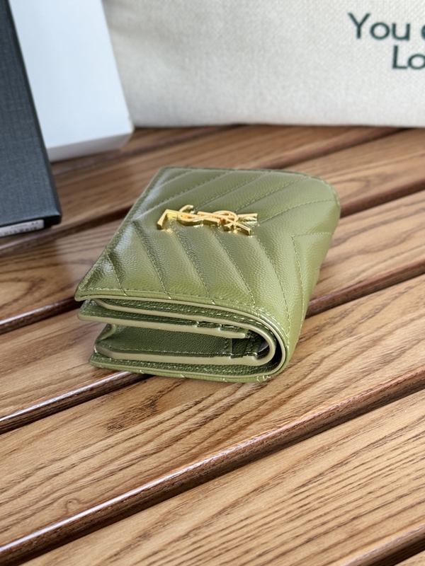 イヴサンローラン財布内部構造